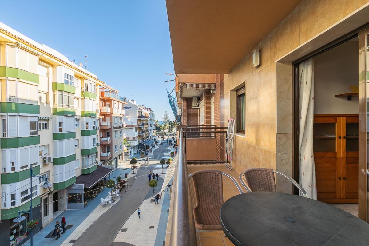 Apartamentos Guerrero Torre Del Mar Exterior foto
