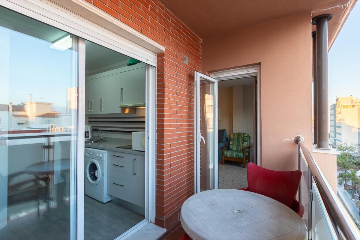 Apartamentos Guerrero Torre Del Mar Exterior foto